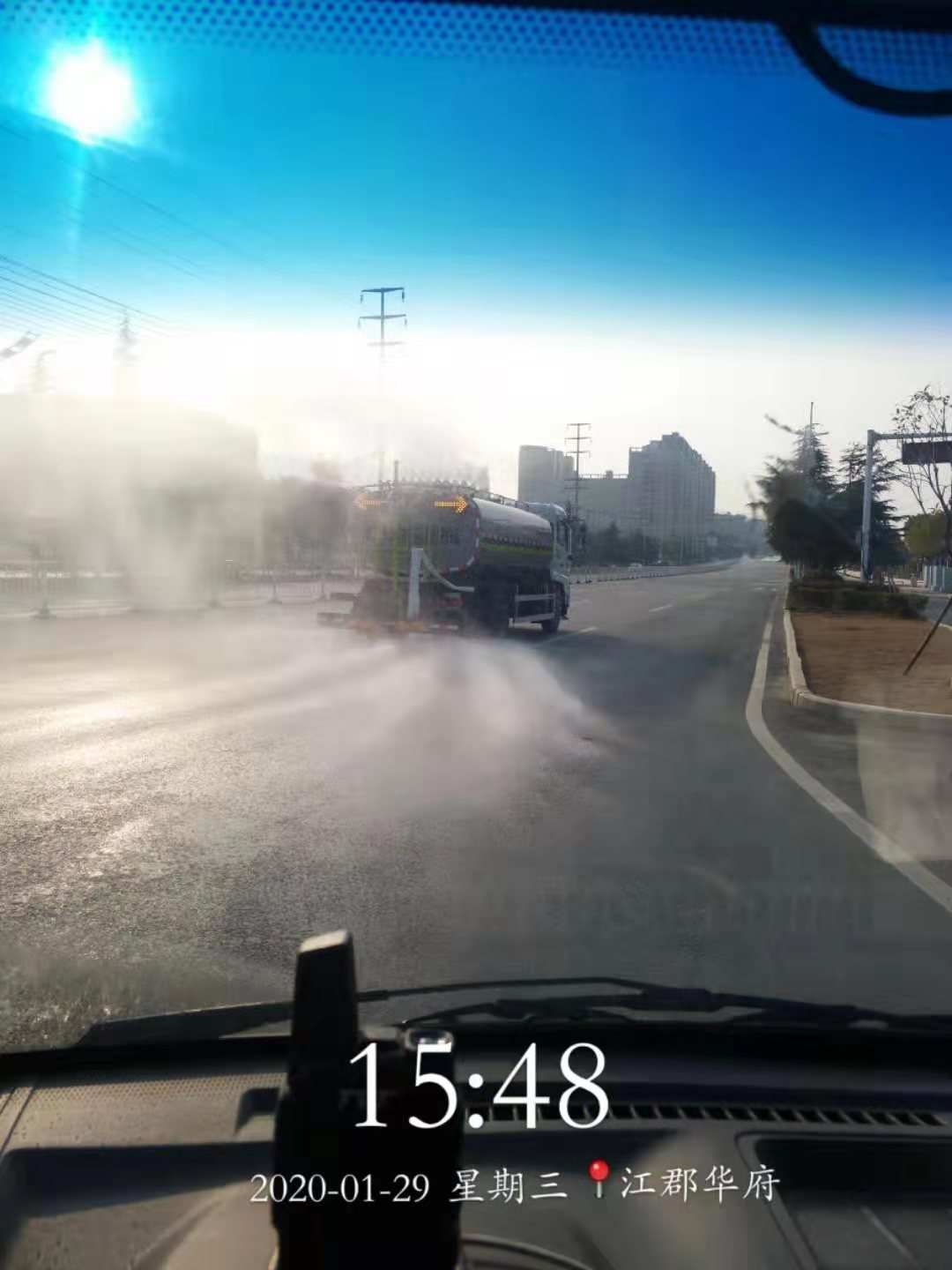 抗疫一线丨多宝电竞环境15台清洁消毒车开始作业