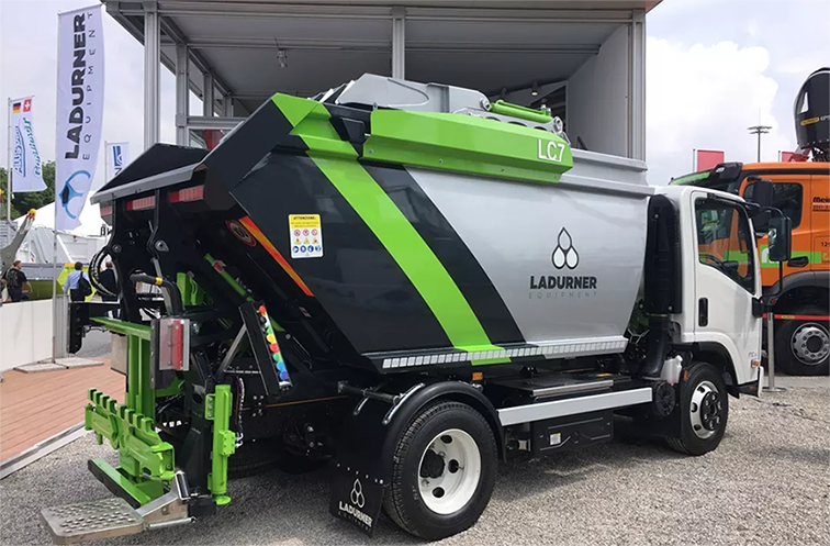 多宝电竞中联环境装备出口意大利，进军海外环卫市场