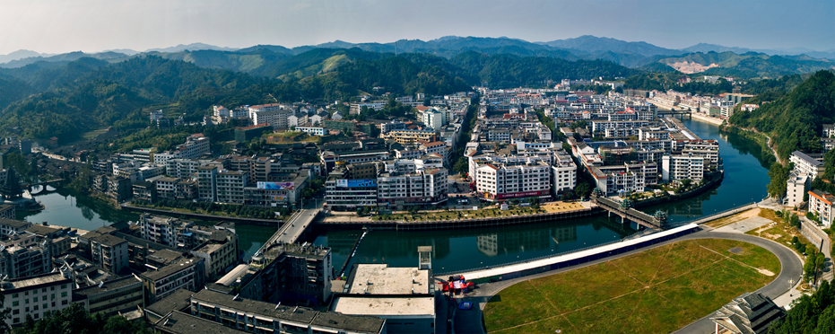 喜摘双冠！多宝电竞环境环卫服务业务强势冲顶